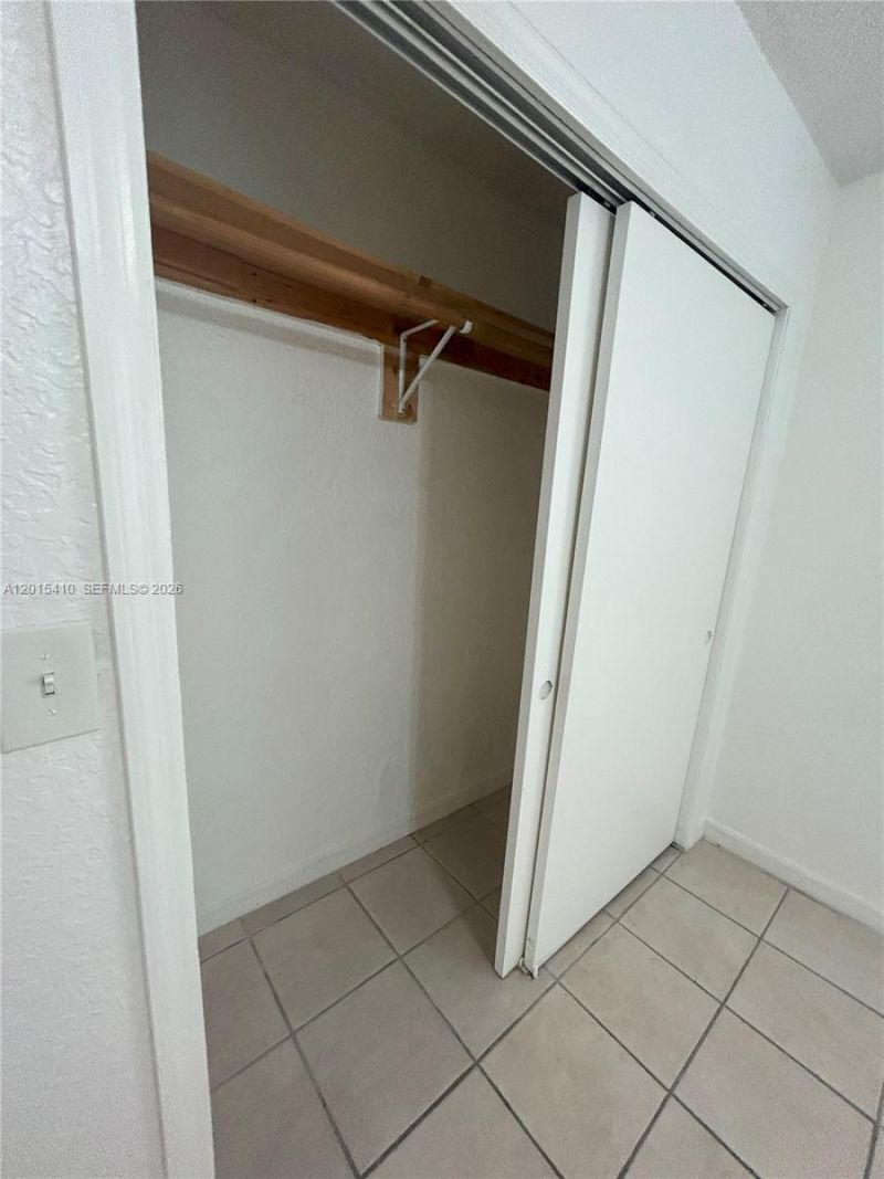 5814 NE 4th Ct, Unit 3, Miami, FL 33137 Photo