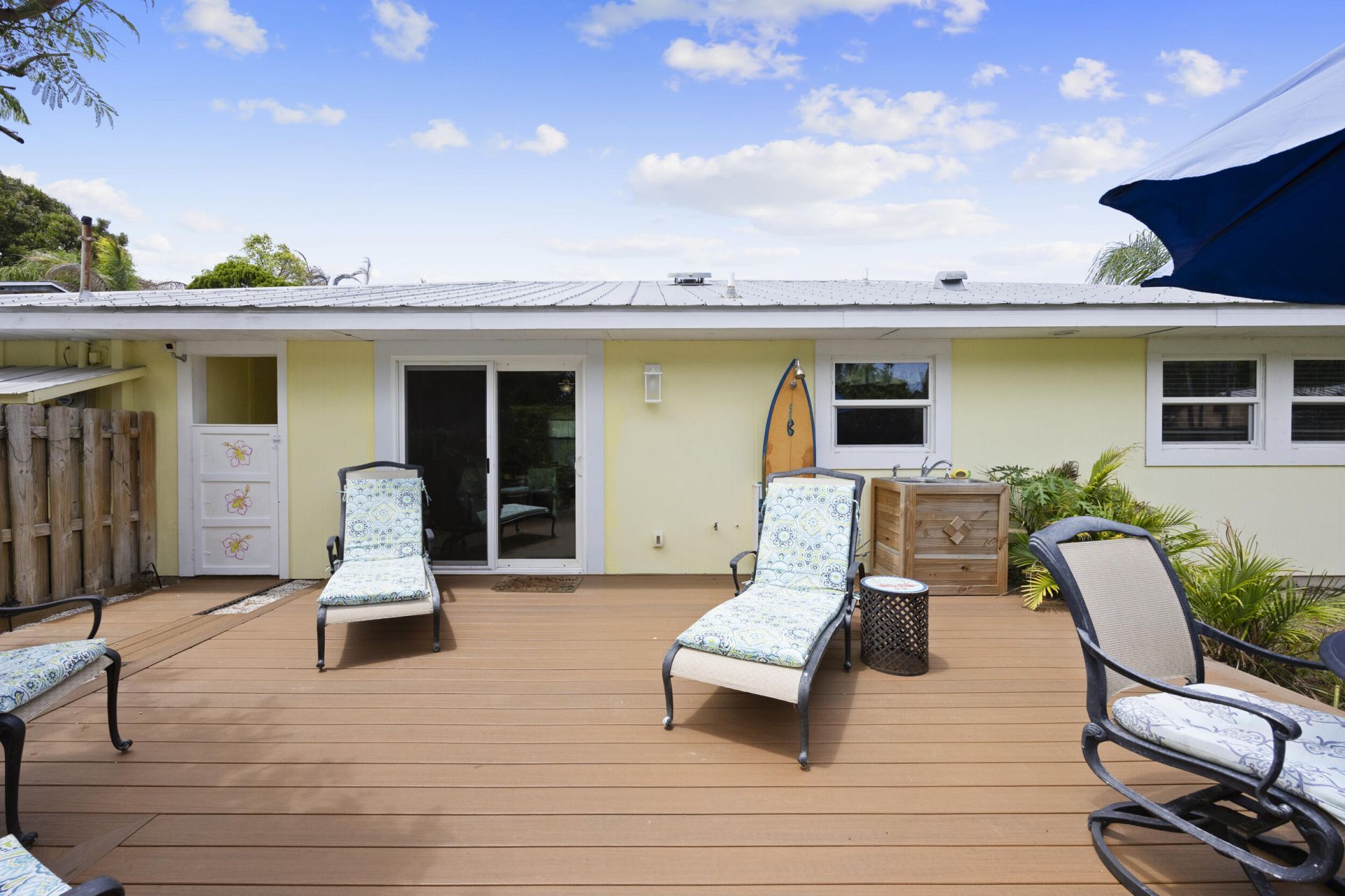 8704 SE Jardin Street, Hobe Sound, FL 33455 Photo