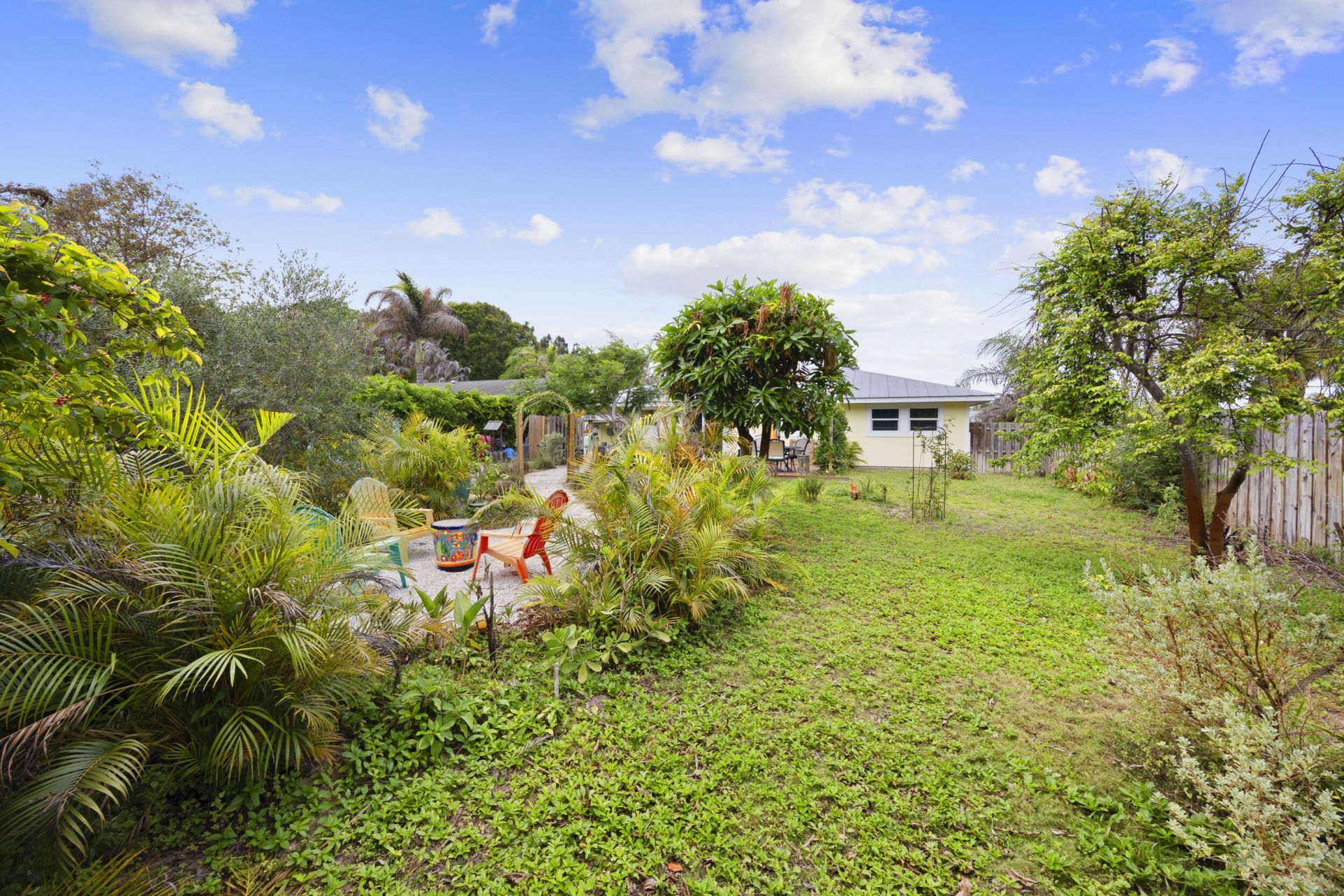 8704 SE Jardin Street, Hobe Sound, FL 33455 Photo