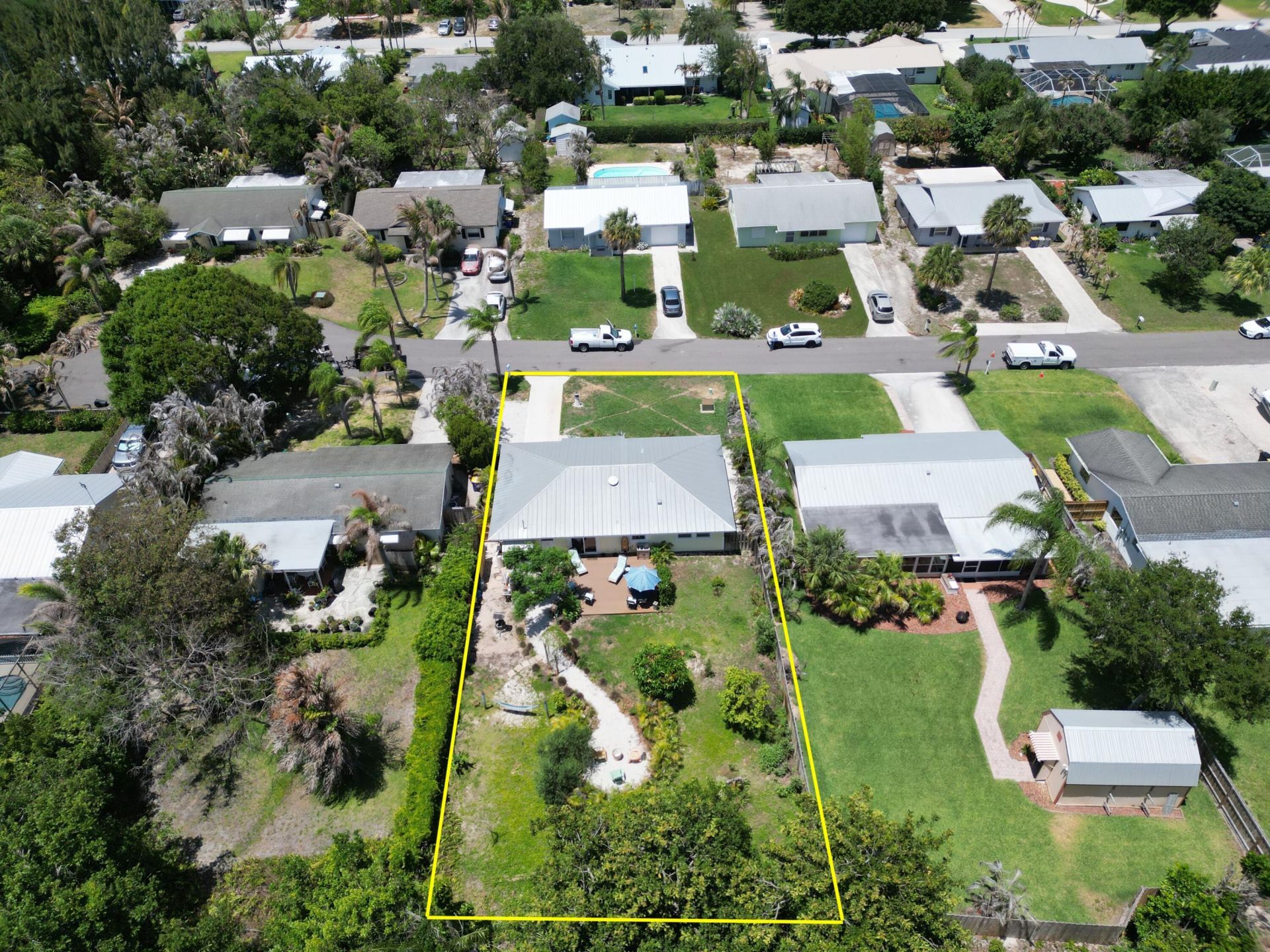8704 SE Jardin Street, Hobe Sound, FL 33455 Photo