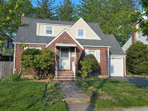 1 34Th St, Fair Lawn, NJ 07410