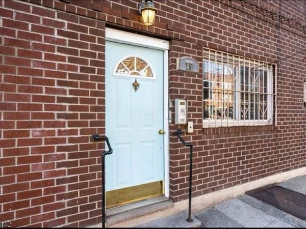 75 Palisade Ave, Jersey, NJ 07306