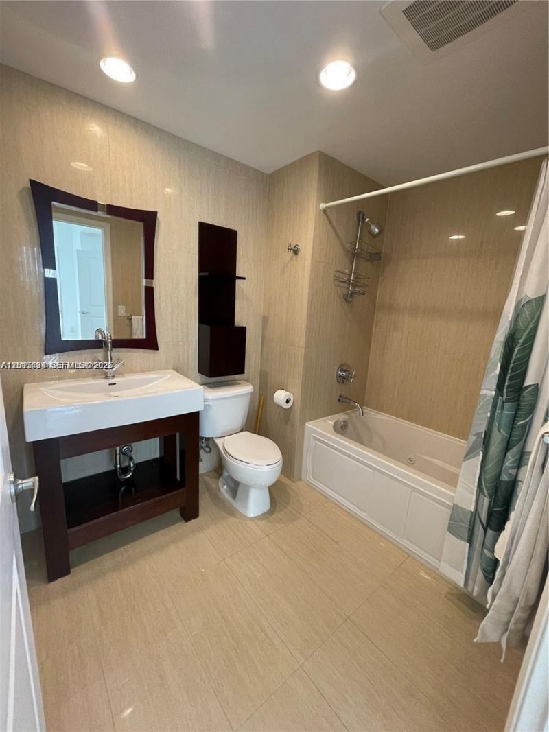 10 Aragon Ave , Unit 1220, Coral Gables, FL 33134 Photo