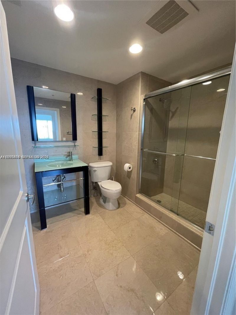 10 Aragon Ave , Unit 1220, Coral Gables, FL 33134 Photo