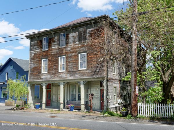 4 Church Avenue, Germantown, NY 12526