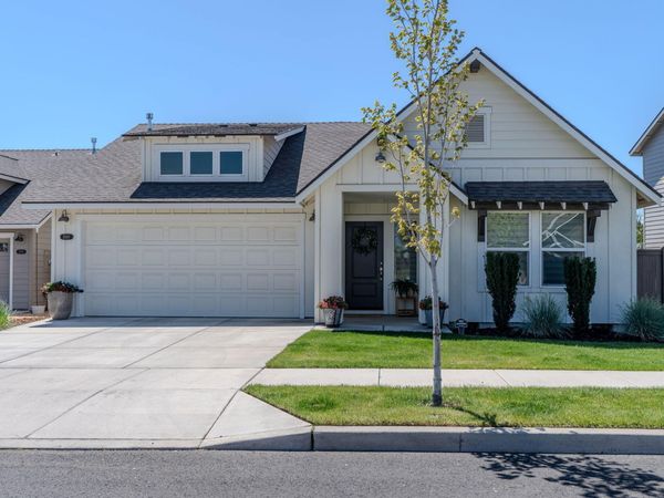 2510 SW Newberry Loop, Redmond, OR 97756