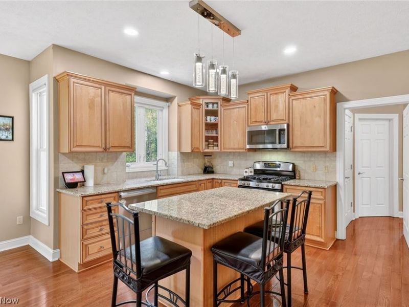 9336 W Hampton Drive, North Royalton, OH 44133 Photo 17