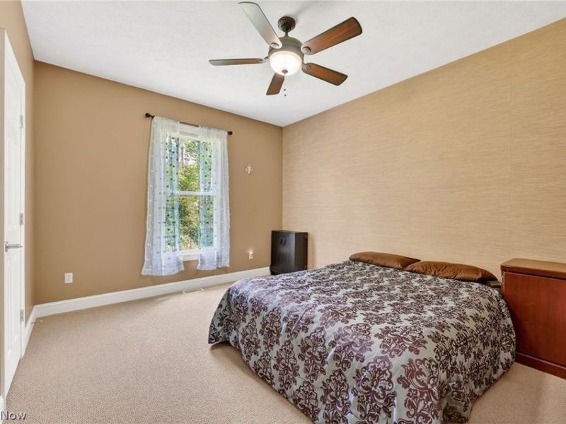 9336 W Hampton Drive, North Royalton, OH 44133 Photo 22