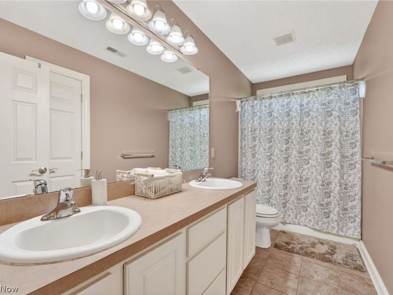 9336 W Hampton Drive, North Royalton, OH 44133 Photo 30