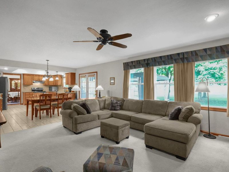 7693 Godfrey Circle , Reynoldsburg, OH 43068 Photo 17