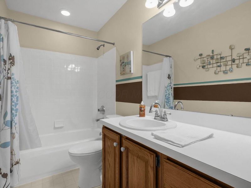 7693 Godfrey Circle , Reynoldsburg, OH 43068 Photo 38