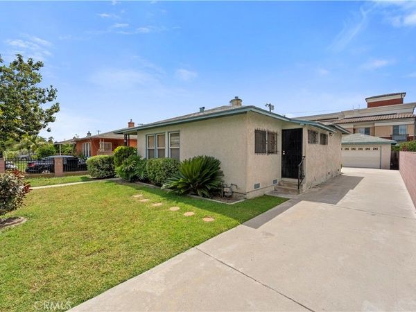 10425 Pace, Los Angeles, CA 90002