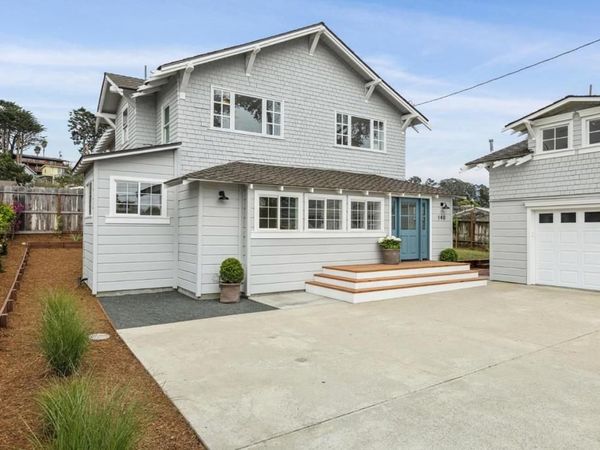 140 Wienke Way, Moss Beach, CA 94038