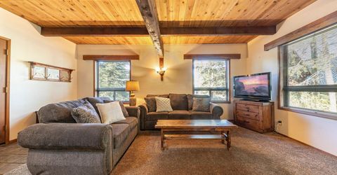 10974 Bolzano Way, Truckee, CA 96161 Photo