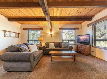 10974 Bolzano Way, Truckee, CA 96161 Photo