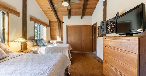 10974 Bolzano Way, Truckee, CA 96161 Photo