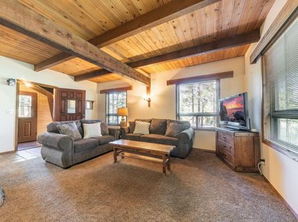 10974 Bolzano Way, Truckee, CA 96161 Photo