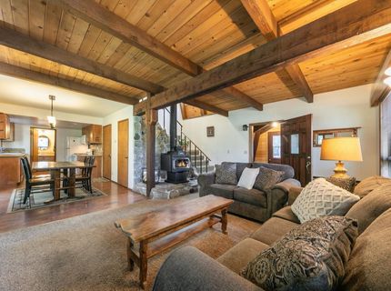 10974 Bolzano Way, Truckee, CA 96161 Photo