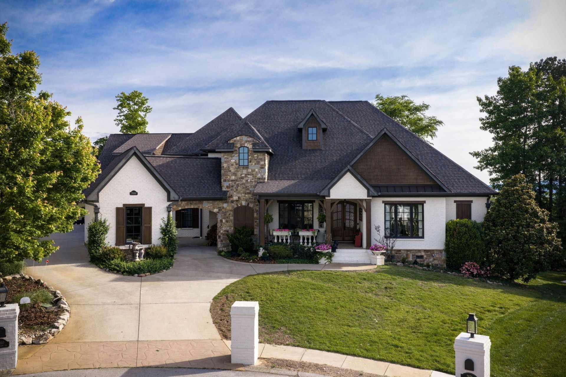 7890 Lexsaturno Lane, Ooltewah, TN 37363 Main Photo
