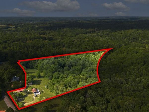 391 Gunson Ridge Rd, Cumberland City, TN 37050