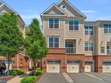 23300 MILLTOWN KNOLL SQUARE, Unit 113, ASHBURN, VA 20148