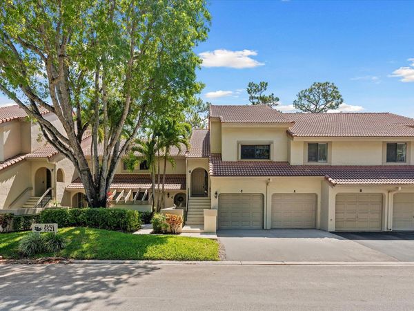 5521 Coach House Circle, Unit G, Boca Raton, FL 33486