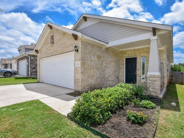 121 Bent Creek LN, Georgetown, TX 78628
