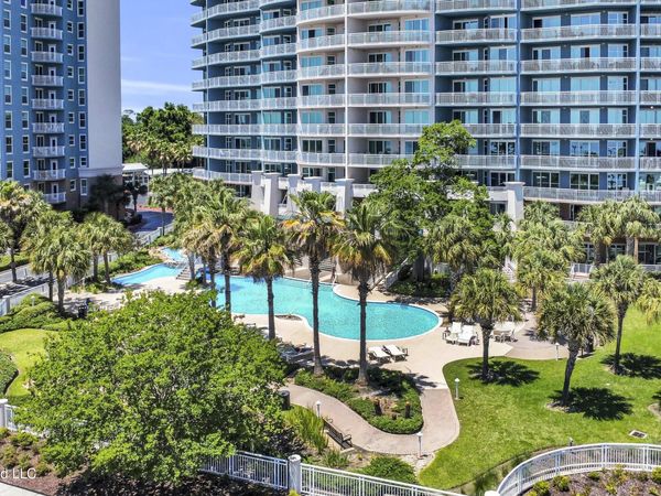 2230 Beach Drive, Gulfport, MS 39507