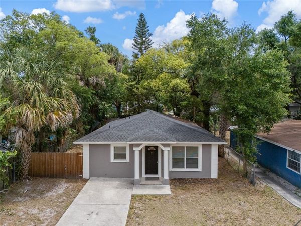 8013 N ALASKA STREET , TAMPA, FL 33604