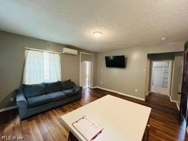 306 Main Street , Bridgeport, OH 43912 Photo 29