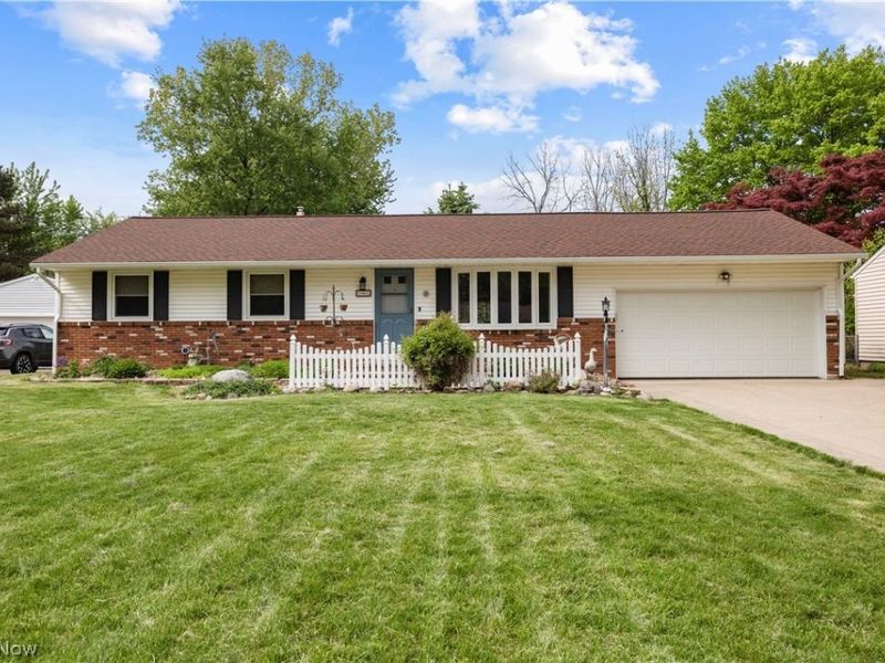 795 Tarry Lane , Amherst, OH 44001 Photo 1