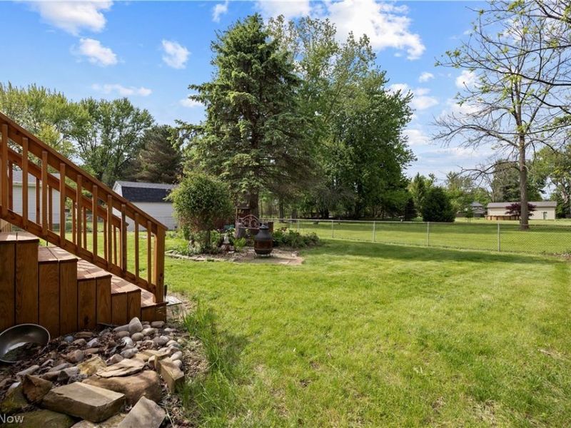 795 Tarry Lane , Amherst, OH 44001 Photo 38