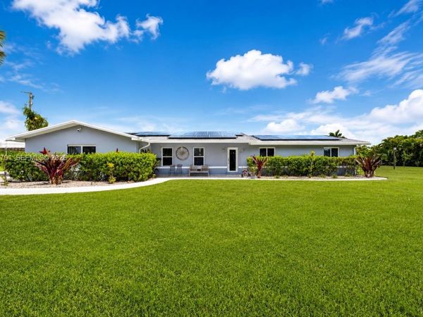 21175 SW 232nd St , Miami, FL 33170