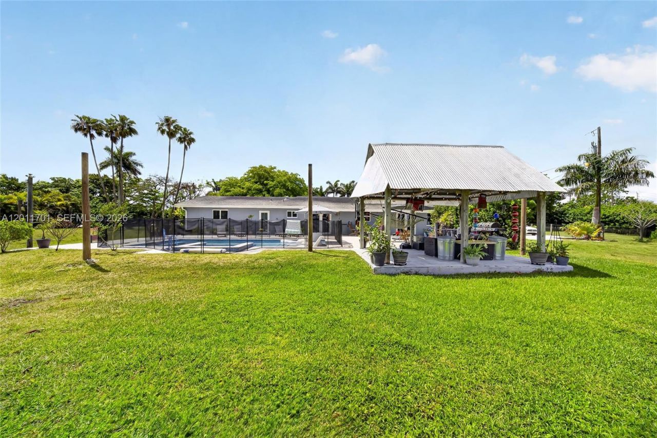 21175 SW 232nd St, Miami, FL 33170 Photo