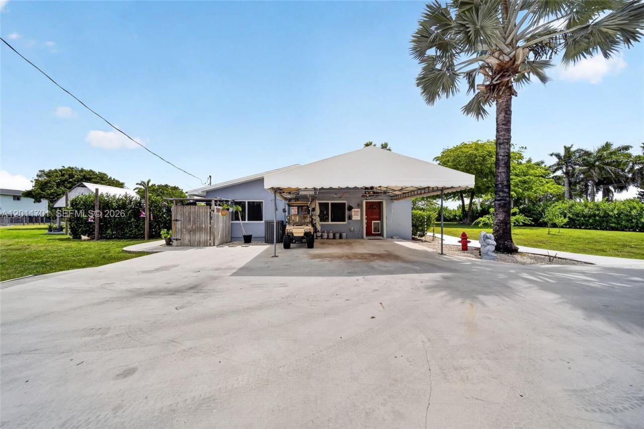 21175 SW 232nd St, Miami, FL 33170 Photo
