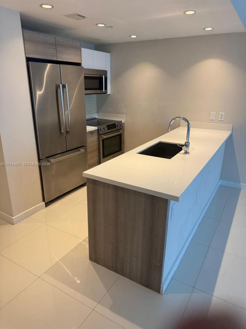 9940 W Bay Harbor Dr , Unit 7B-S, Bay Harbor Islands, FL 33154 Photo