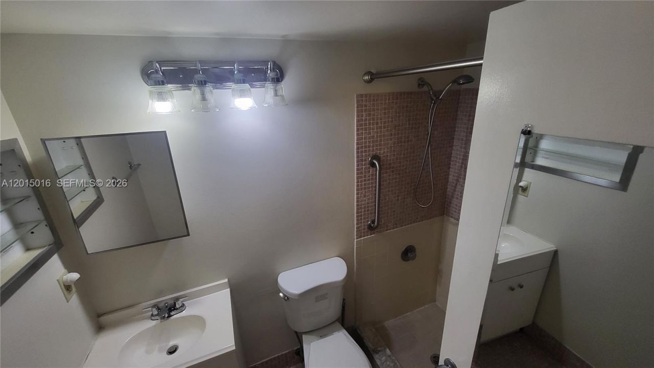 132 Andover F, Unit 132, West Palm Beach, FL 33417 Photo