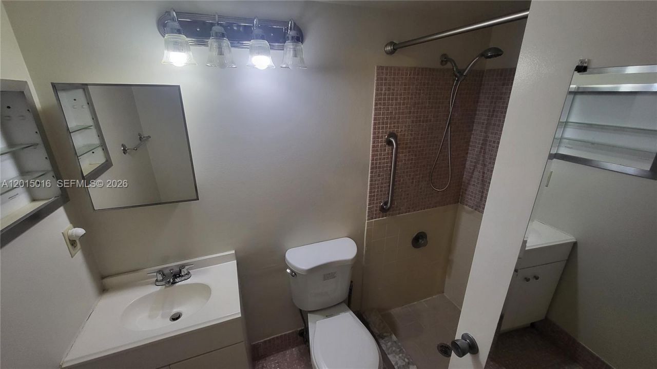 132 Andover F, Unit 132, West Palm Beach, FL 33417 Photo