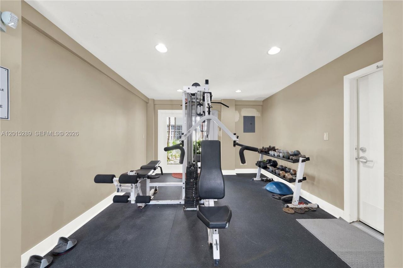 2426 SE 17th Cswy, Unit 303A, Fort Lauderdale, FL 33316 Photo
