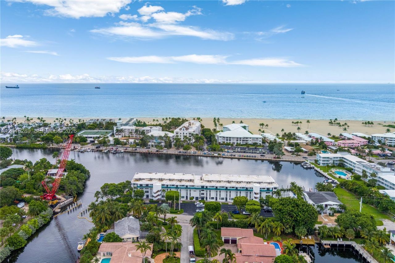 2426 SE 17th Cswy, Unit 303A, Fort Lauderdale, FL 33316 Photo