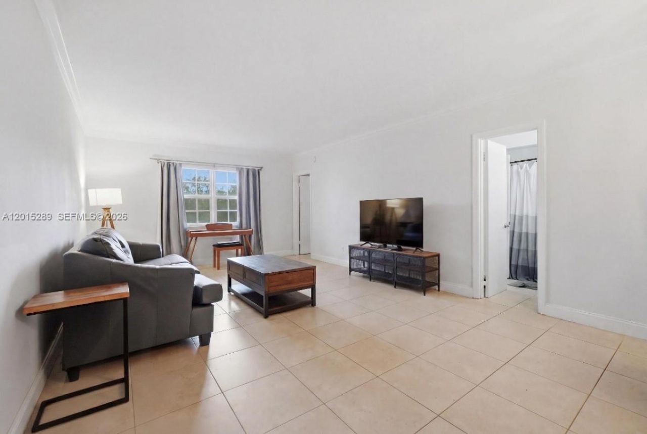 2426 SE 17th Cswy, Unit 303A, Fort Lauderdale, FL 33316 Photo
