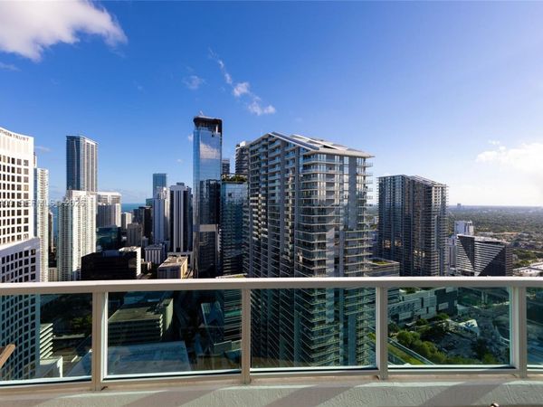 41 SE 5th St , Unit 2410, Miami, FL 33131