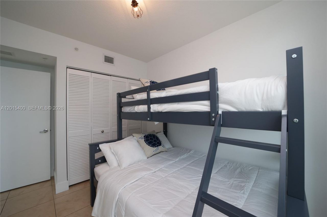 41 SE 5th St , Unit 2410, Miami, FL 33131 Photo