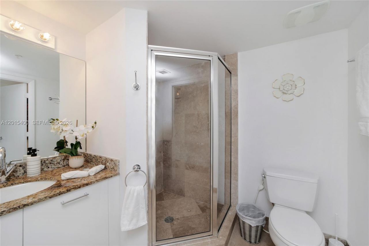 41 SE 5th St , Unit 2410, Miami, FL 33131 Photo