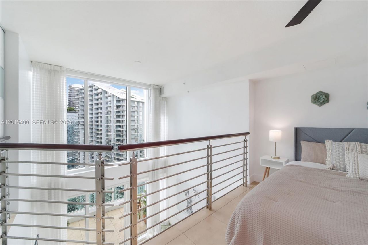 41 SE 5th St , Unit 2410, Miami, FL 33131 Photo