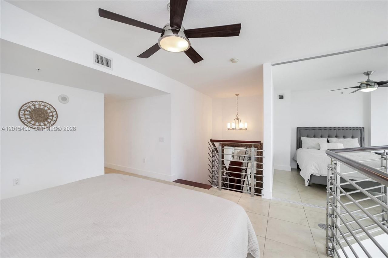41 SE 5th St , Unit 2410, Miami, FL 33131 Photo