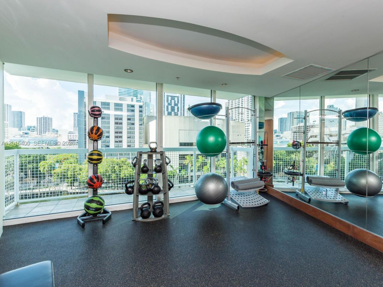 41 SE 5th St , Unit 2410, Miami, FL 33131 Photo