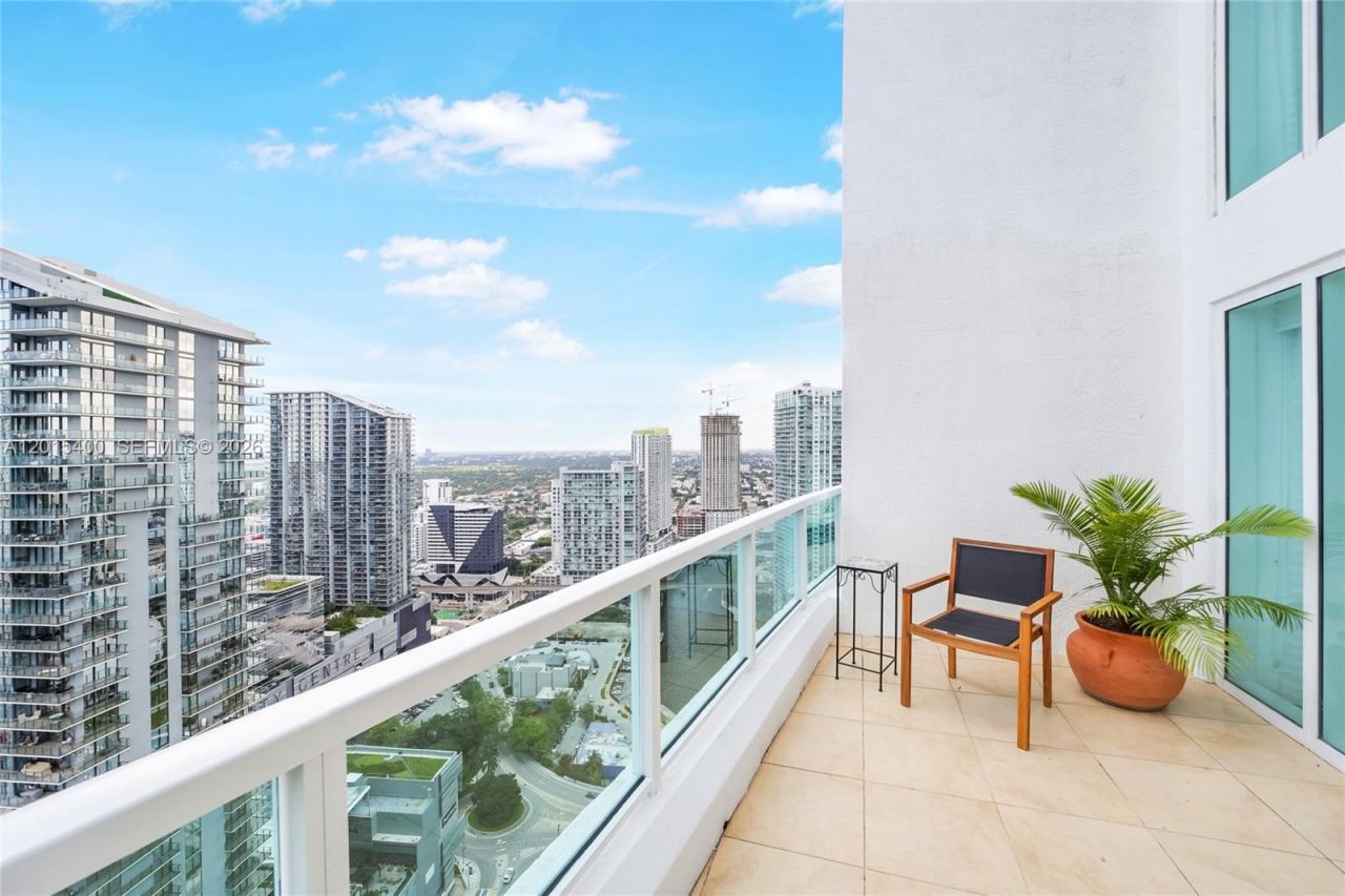 41 SE 5th St , Unit 2410, Miami, FL 33131 Photo