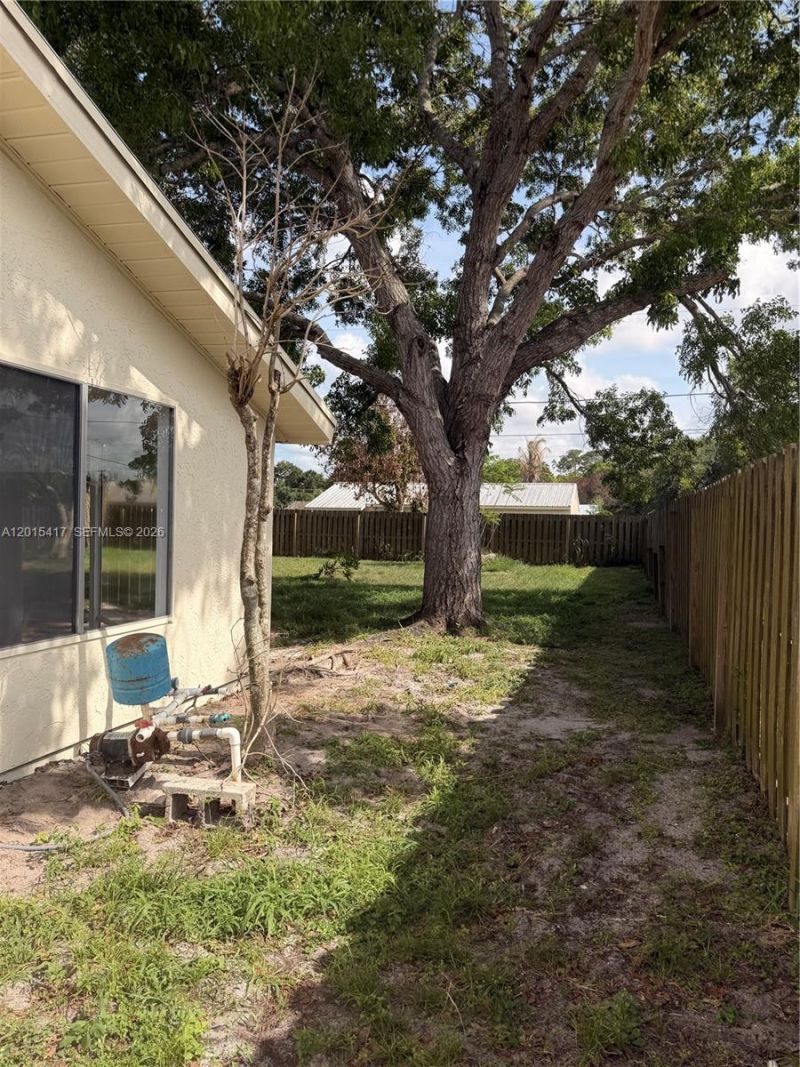 731 SW 24th St, Vero Beach, FL 32962 Photo