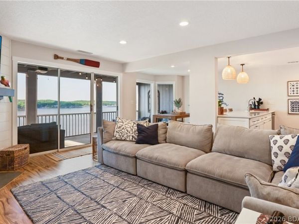 356 Regatta Bay Circle, Unit 3C, Lake Ozark, MO 65049